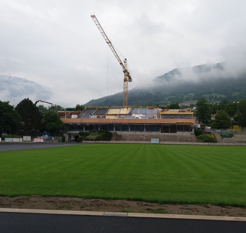 Anpassung der tragenden Dachstruktur inkl. des Dachaufbaus sowie Erweiterung des Wellnessbereichs im Obergeschoss des Hallenbades Mals