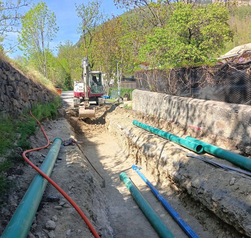 Infrastrukturen im Kreuzweg in Mals