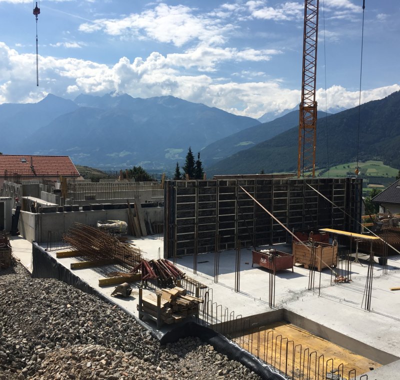 Errichtung der Wohnanlage Sunn in Mals im Vinschgau