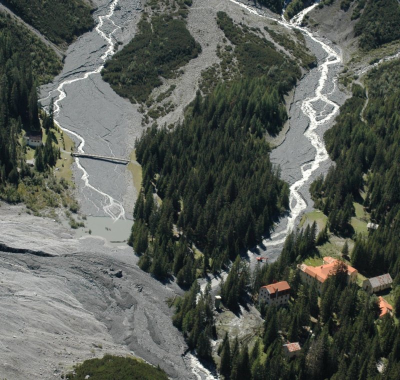 Gefahrenzonen-, Einzugsgebiets- und Flussgebietspläne