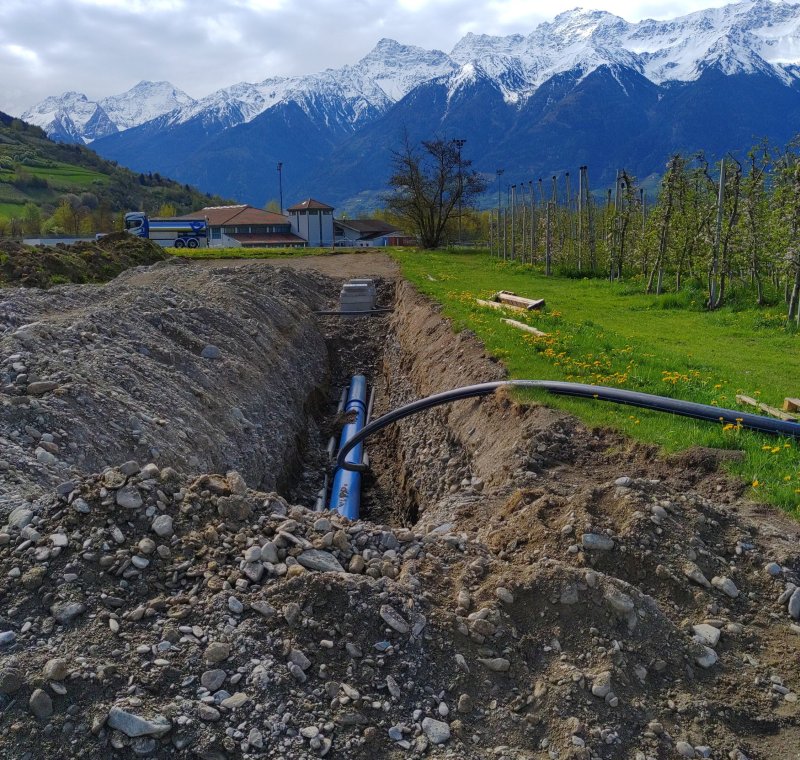 Wasserkraftwerk Konfall und Beregnung Schludernser Ebene